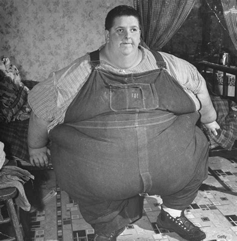 Fattest man porn - 1 +1-1 Anonymous 9 months ago « She's not the fattest fatty ever fucked. Not by a long shot. My wife was over 900lbs at her heaviest and we fucked all the time. She's lost some weight recently but she's still around 700lbs and we still get it on a couple times a week.